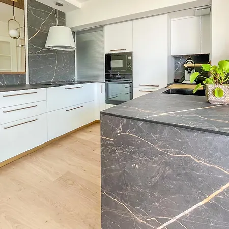 Appartement Spacieux Et Decore Avec Gout - Quartier Pironniere - 6 Personnes Apartment Les Sables-d'Olonne